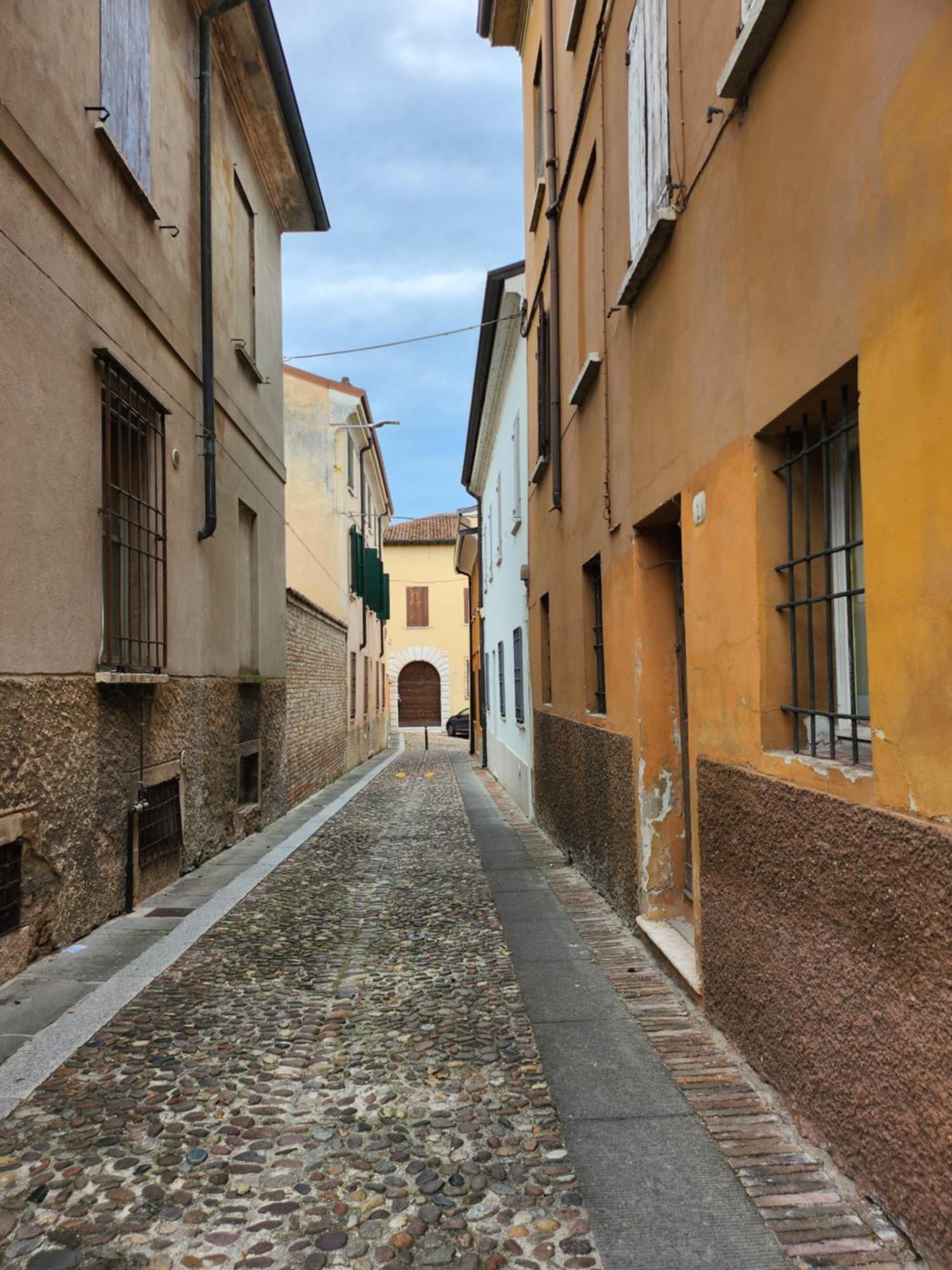 Domus Flavia Apartment Mantova Exterior foto